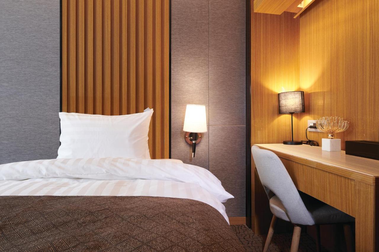 Jeongseon Intoraon Hotel Extérieur photo